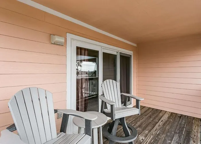 16038 Innerarity Pt Rd * Pensacola