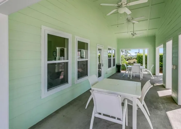 Holiday home 16038 Innerarity Pt Rd Pensacola