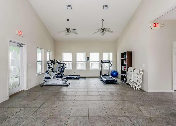 Holiday home 16038 Innerarity Pt Rd *